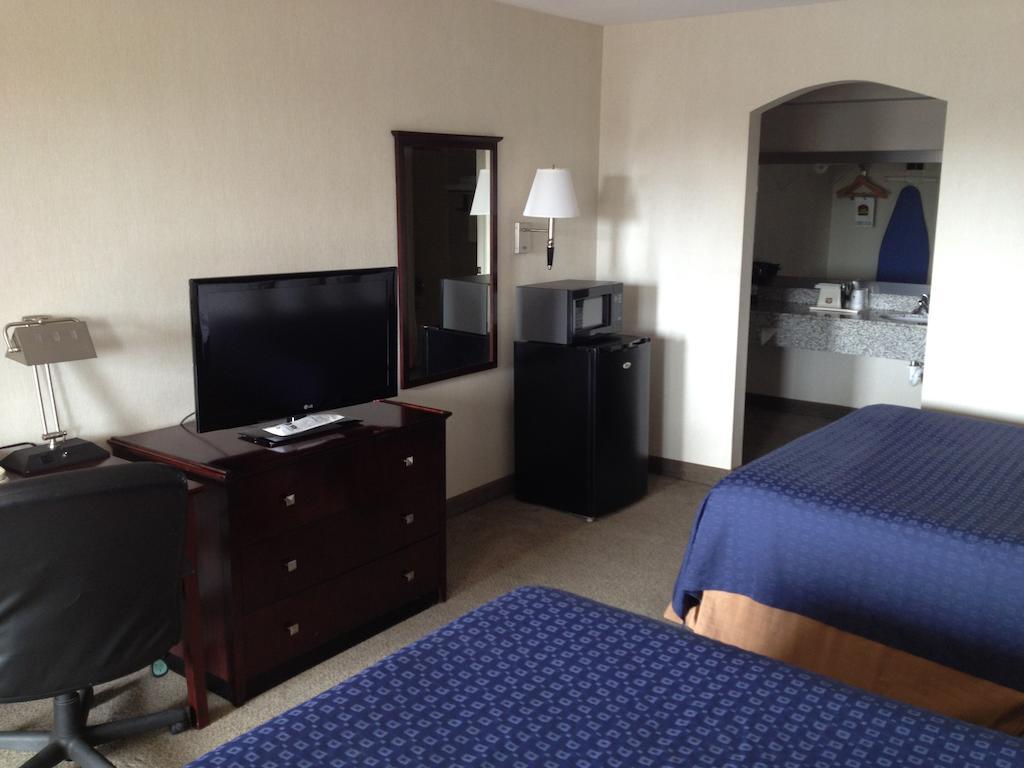 Quality Inn Carthage Quarto foto