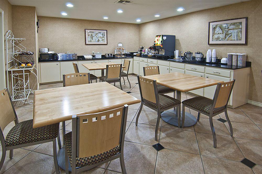 Quality Inn Carthage Restaurante foto